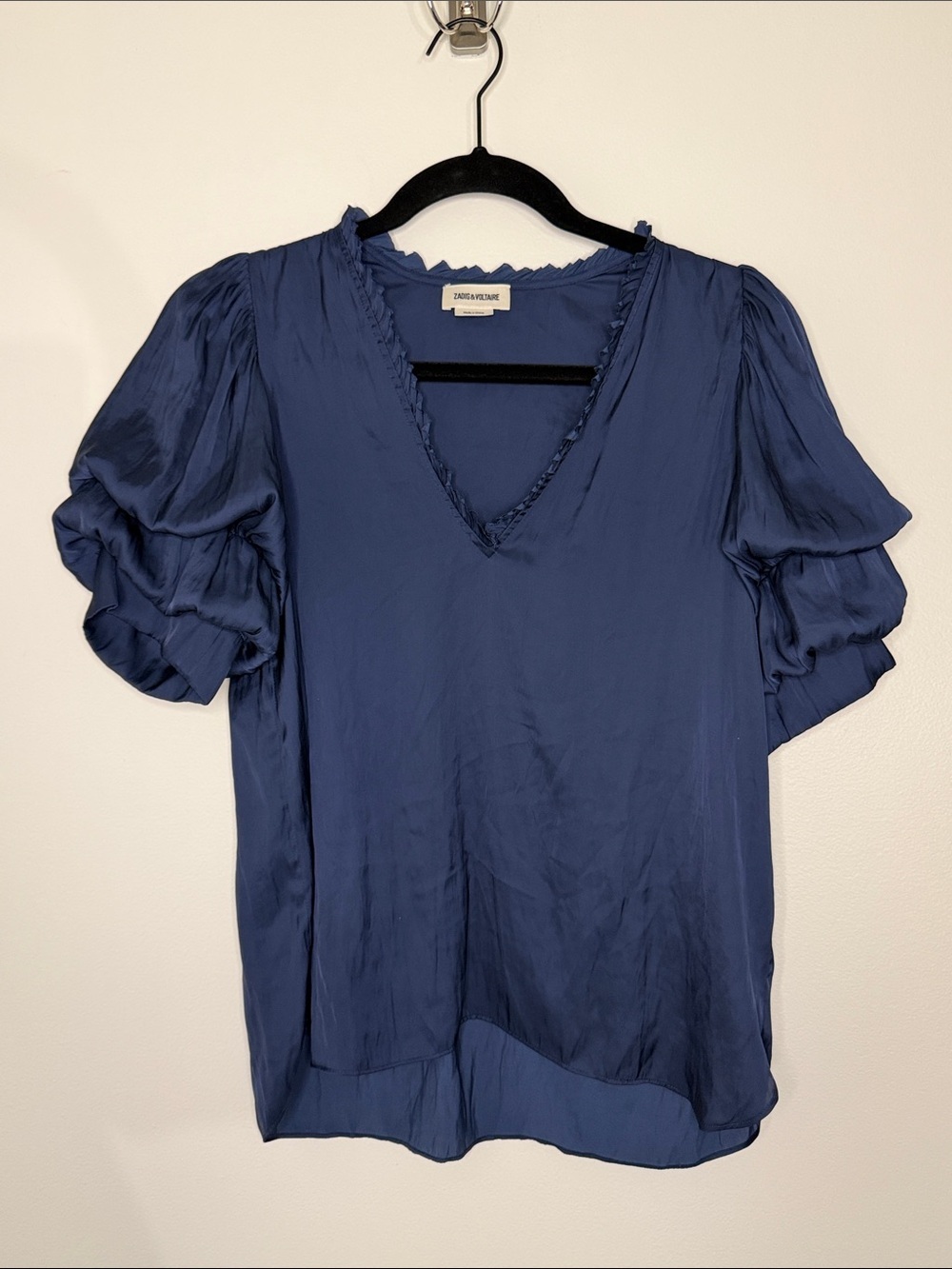 ZADIG & VOLTAIRE Taste Satin Navy Ruffle Puff Short Sleeve V Neck Blouse XS - Picture 4 of 10